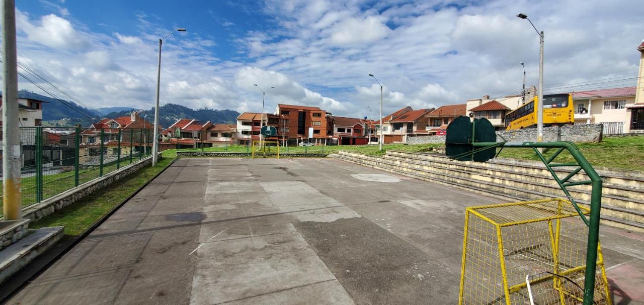 Apartment Departamento En Cuenca, 3 Y Parqueo Gratis